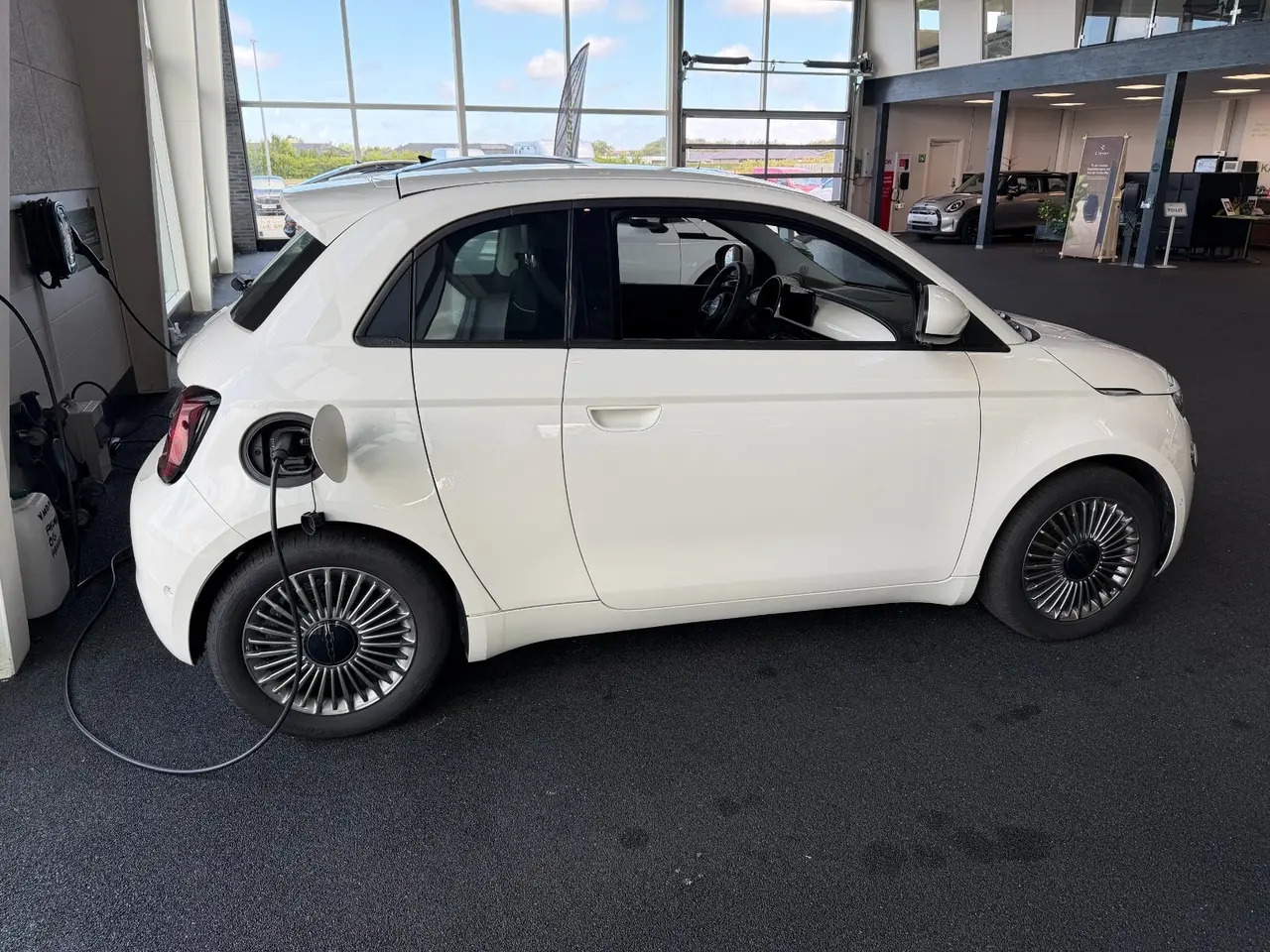 Billede 5 - Fiat 500e 42 Icon 3+1
