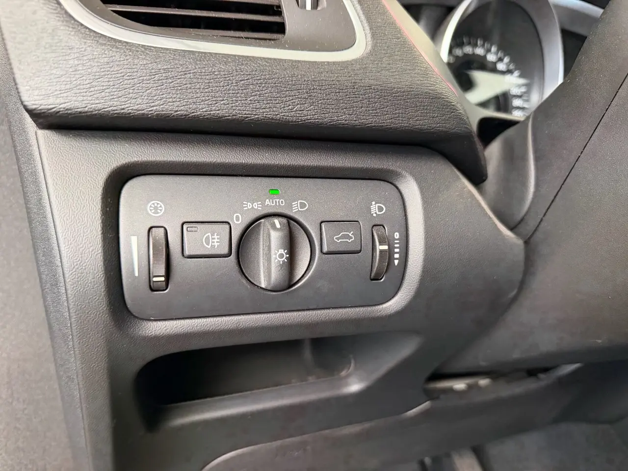 Billede 8 - Volvo V40 1,6 D2 Kinetic 115HK 5d 6g