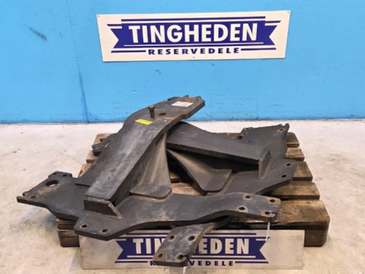 Billede 1 - New Holland TS125A Frontarm Sæt 10381512