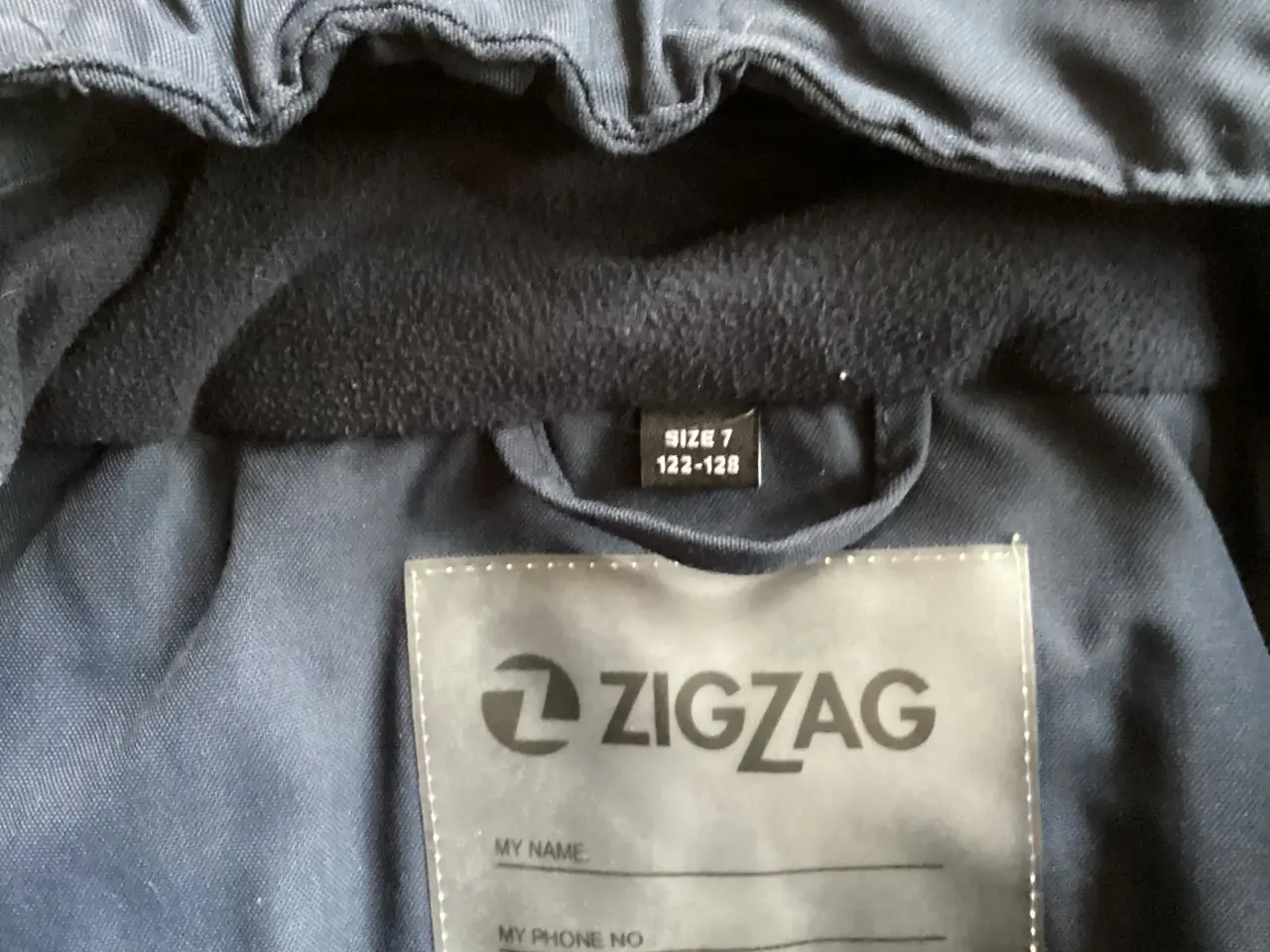 Billede 8 - Flyverdragt fra ZigZag, str. 122-128