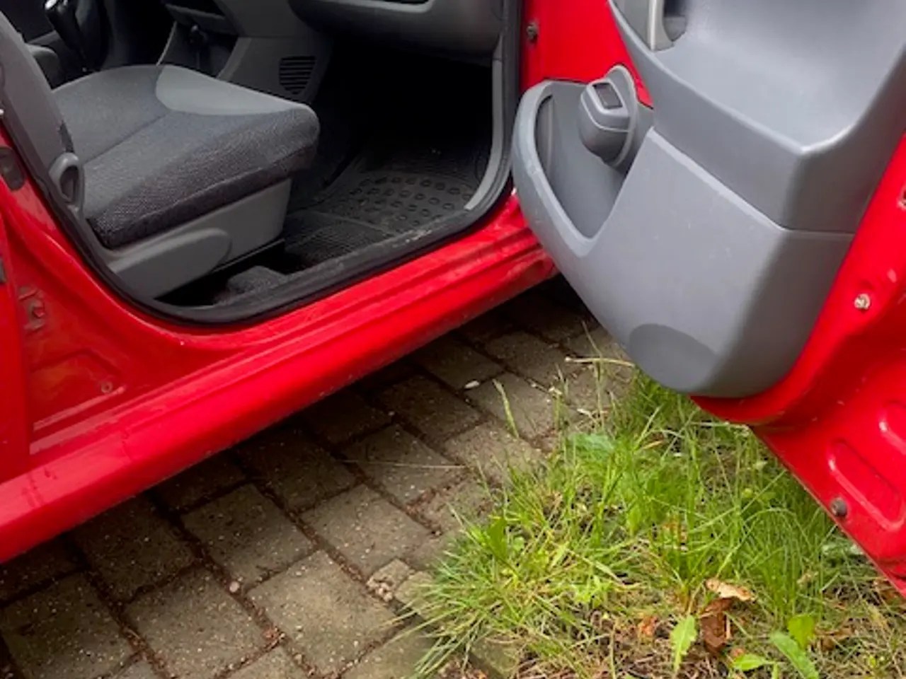 Billede 7 - Fint lille rød Peugeot 107