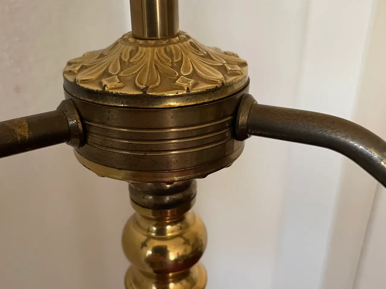 Billede 3 - Flot vintage kandelaber-gulvlampe i messing.