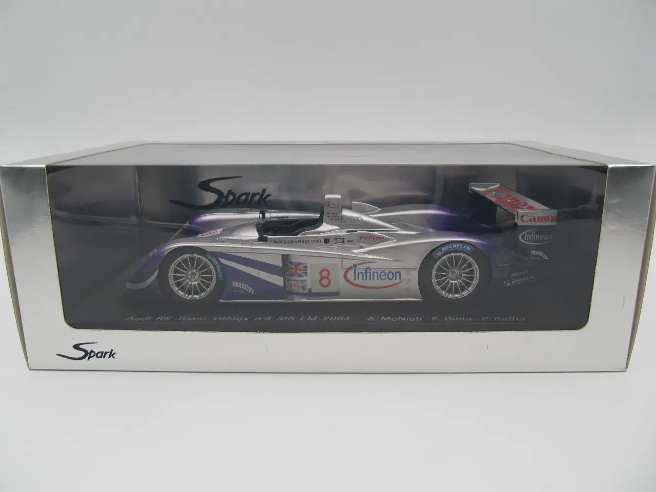 Billede 2 - Audi R8 Infineon,#8 Team "Veloqx" 1:18
