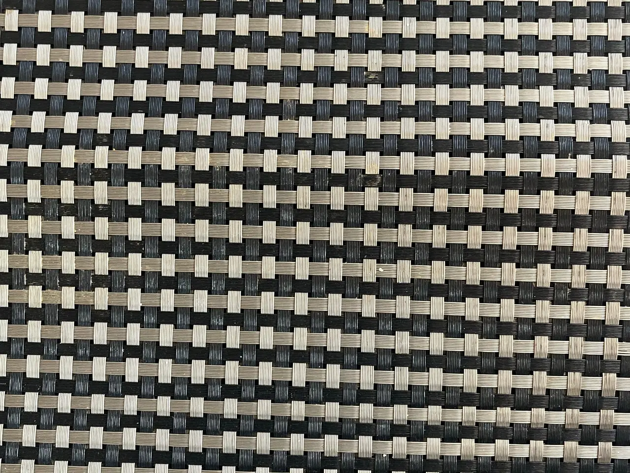 Billede 3 - 8 stk IKEA dækkeservietter, sort/beige