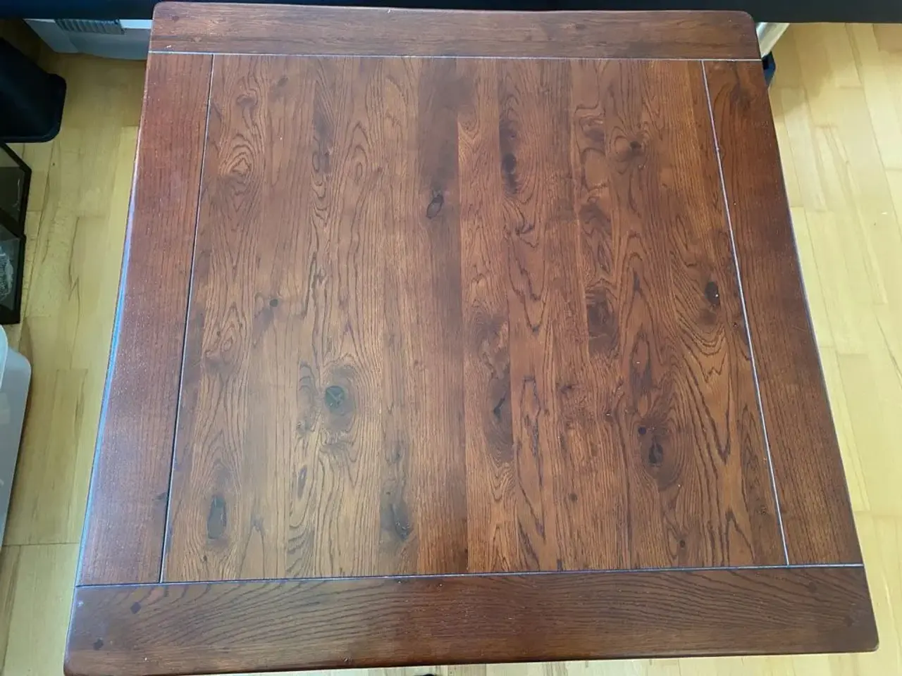 Billede 3 - Flot bord b. 78x78 h. 50