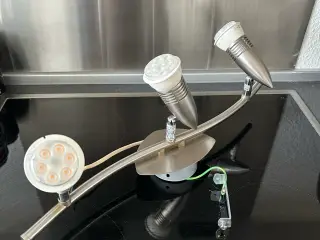 Spot lampe på skinne