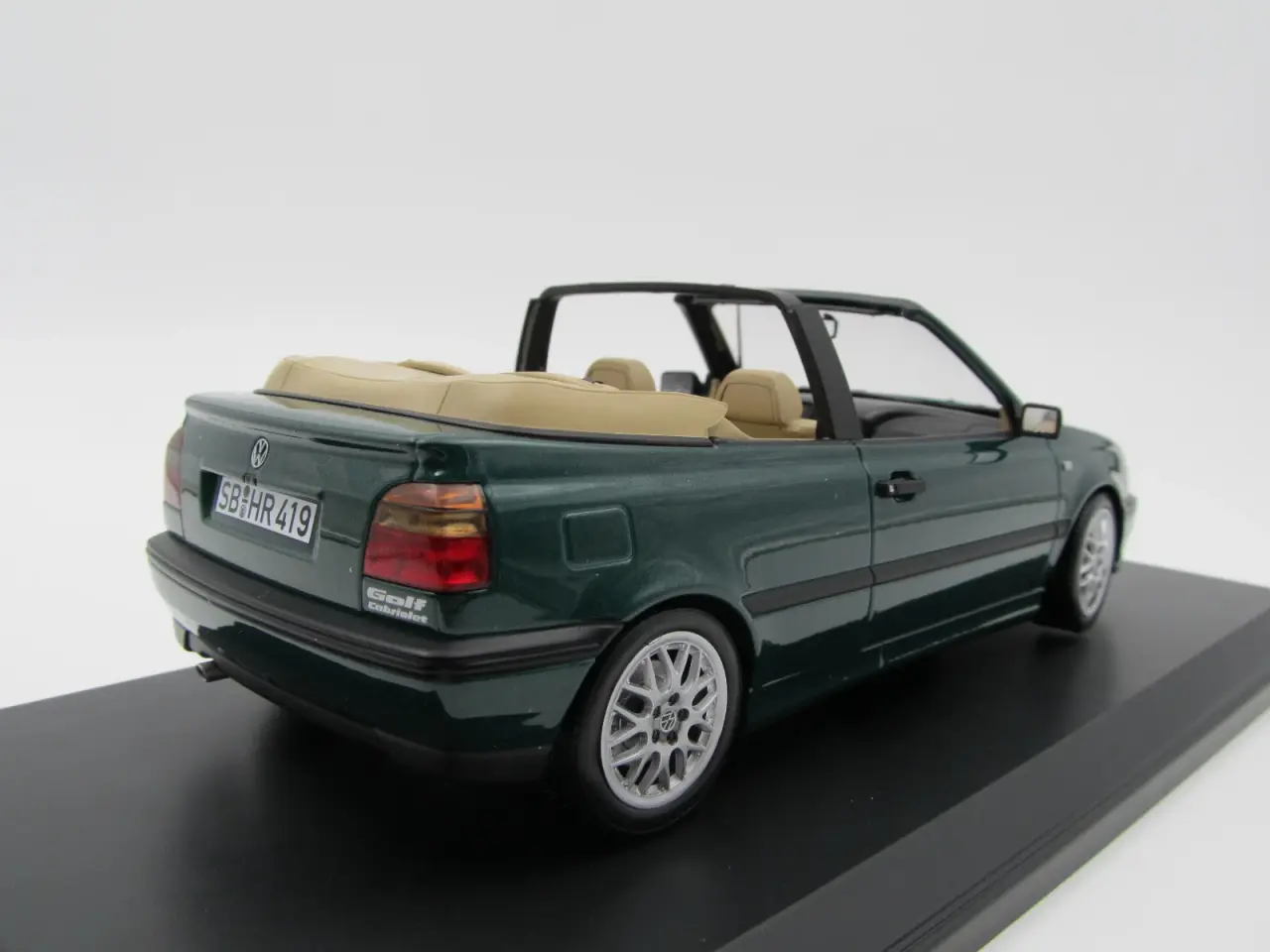 Billede 4 - 1995 VW Golf III Cabriolet High Line 1:18 