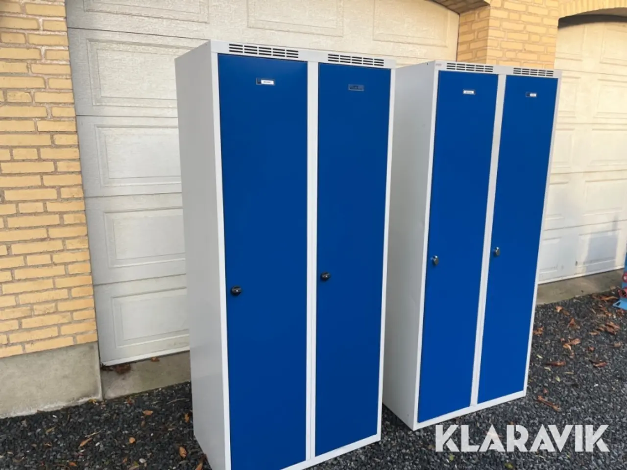 Billede 1 - Skabe 2 stk