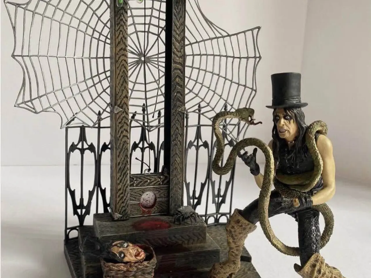 Billede 1 - Alice Cooper McFarlane figur
