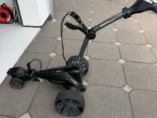 Motocaddy M7GPS el-golfvogn med fjernbetjening