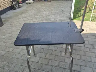 Trinbord med galje