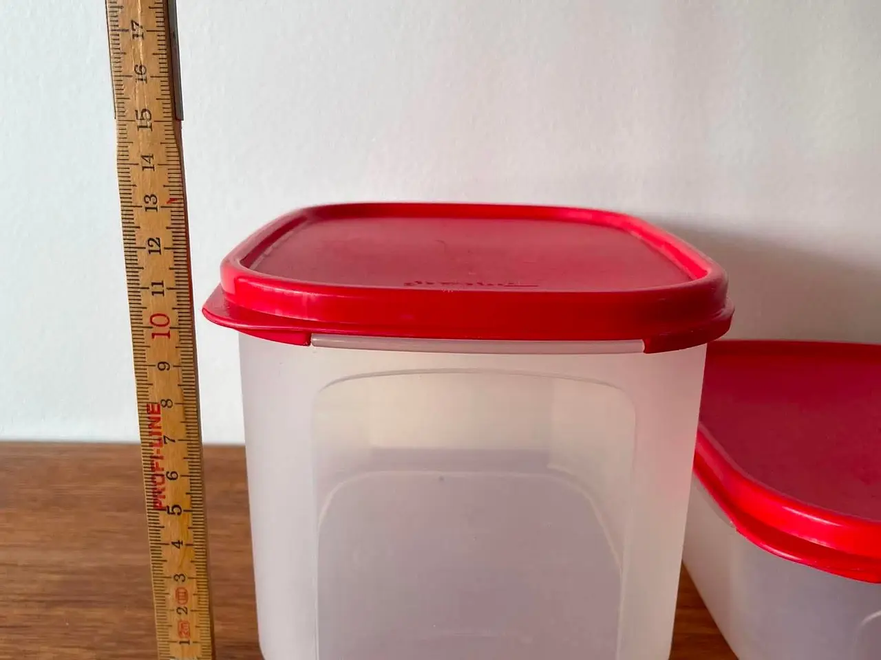 Billede 4 - Tupperware opbevaringsbøtter med rødt låg