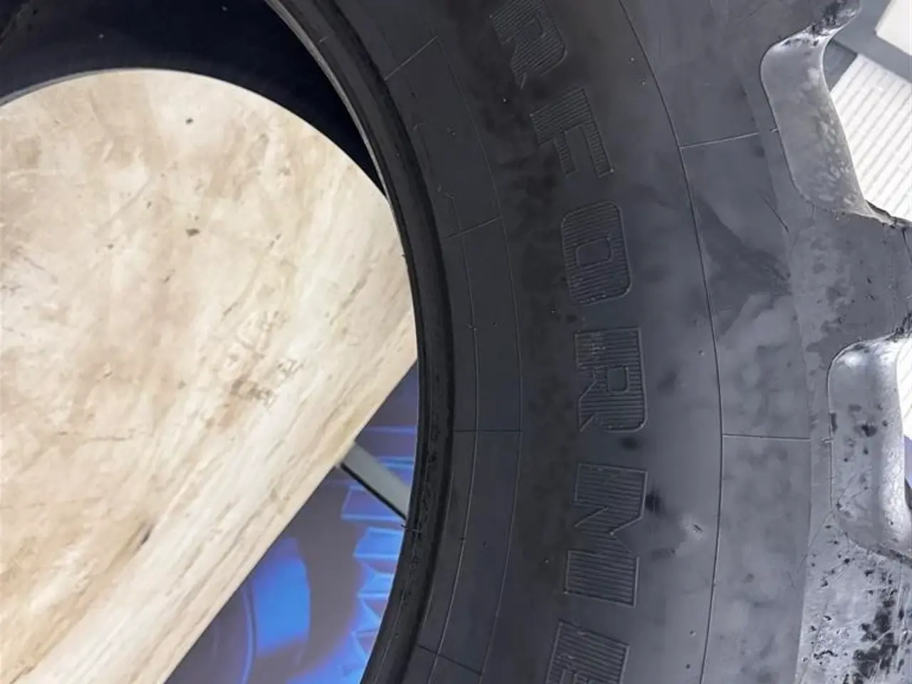 Billede 3 - Firestone 650/65R42