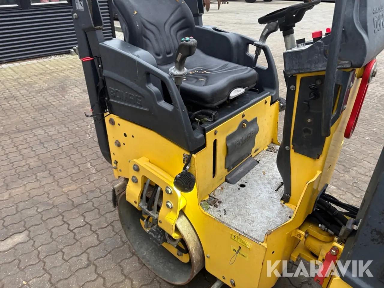Billede 10 - Vejtromle Bomag 90 AD