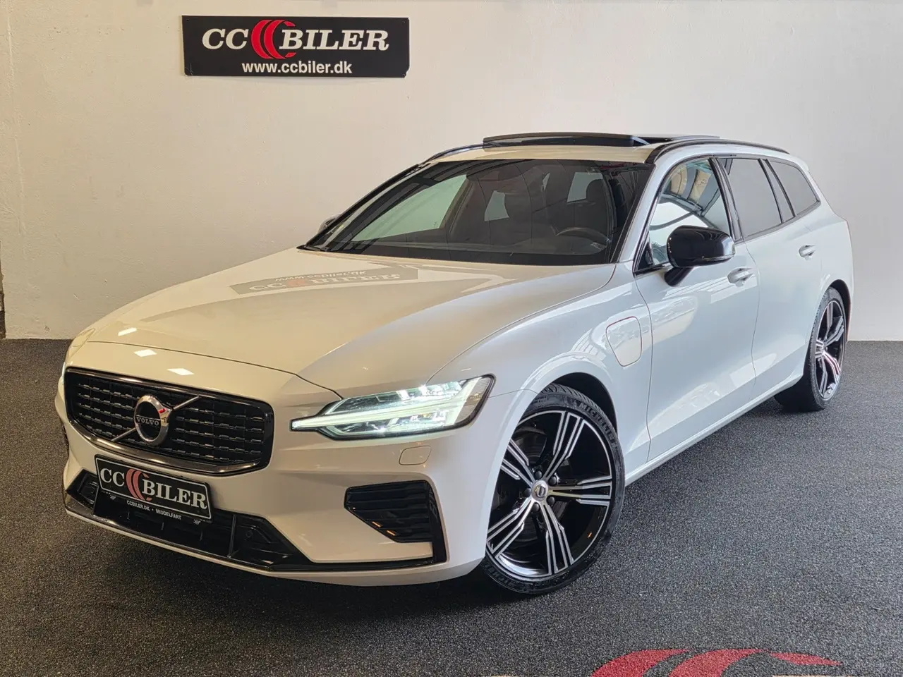 Billede 1 - Volvo V60 2,0 T8 ReCharge R-Design aut. AWD