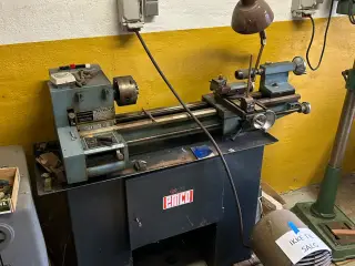 Metal drejebænk