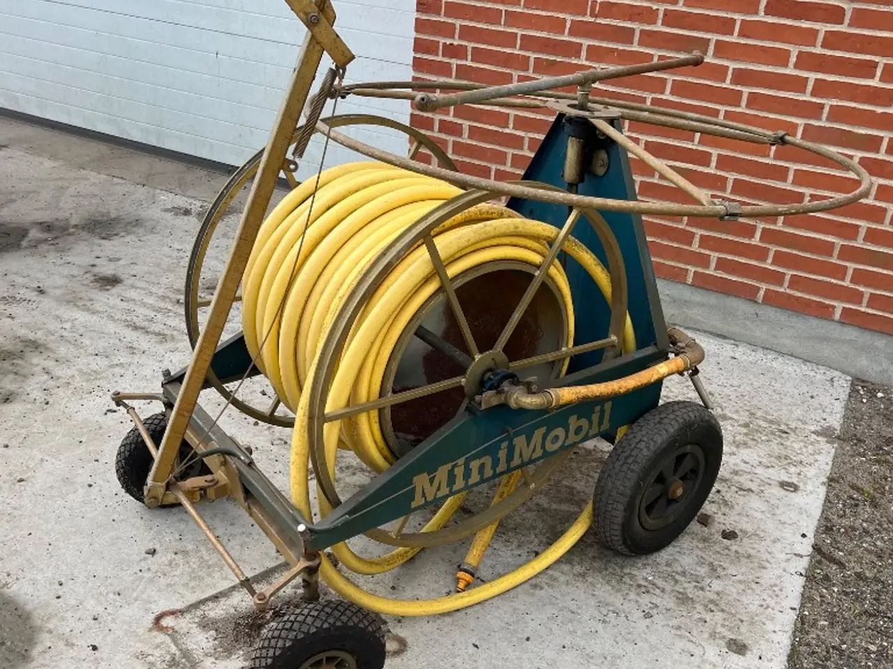 Billede 2 - Fasterholdt vandingsmaskine Mini Mobil