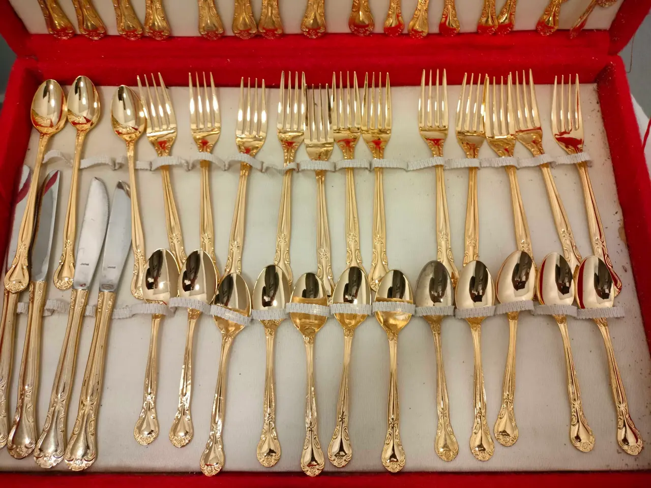 Billede 1 - Gold-plated dining set, 21 karat gold