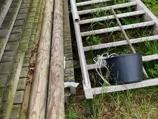Badebro med alutrappe
