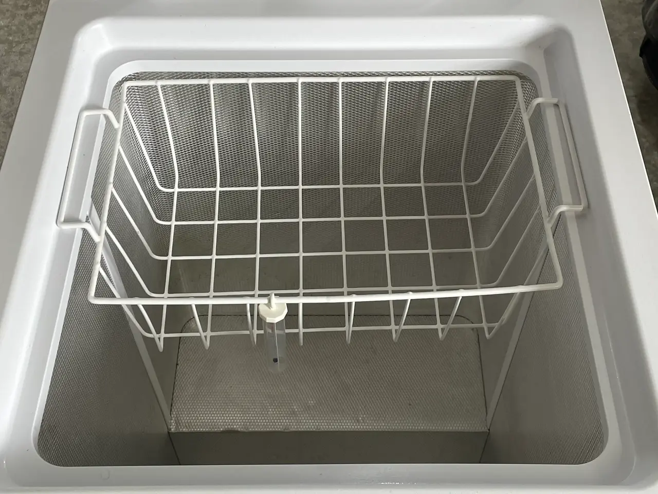 Billede 4 - Velholdt lille kummefryser, 107 l