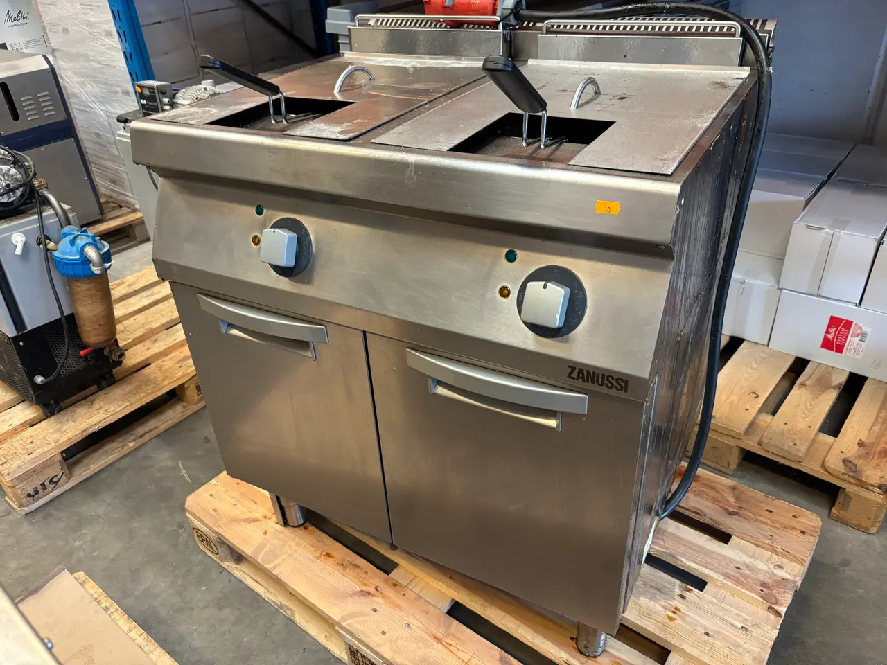 Billede 1 - Dobbelt frituresteger ZANUSSI