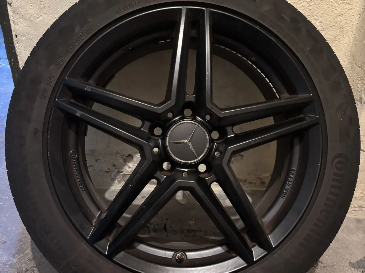 Billede 1 - Mercedes 17” fælge og dæk sælges
