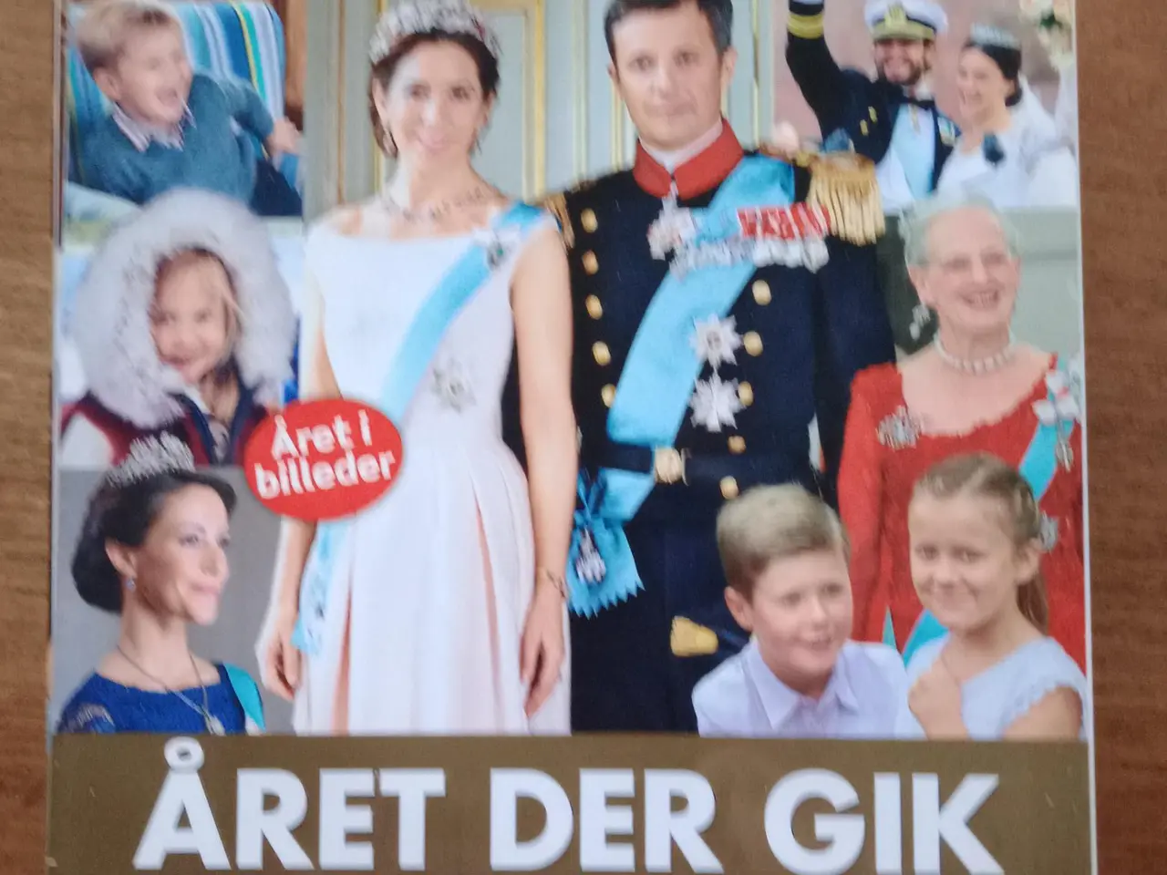 Billede 10 - 16 Guld-nummer af kongefamilien