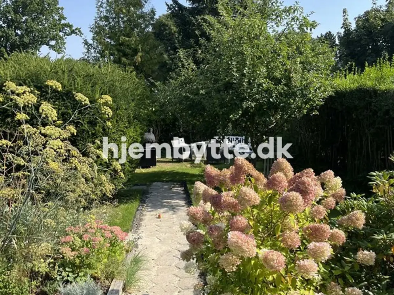 Billede 12 - Hjembytte - Bloustrødvej
