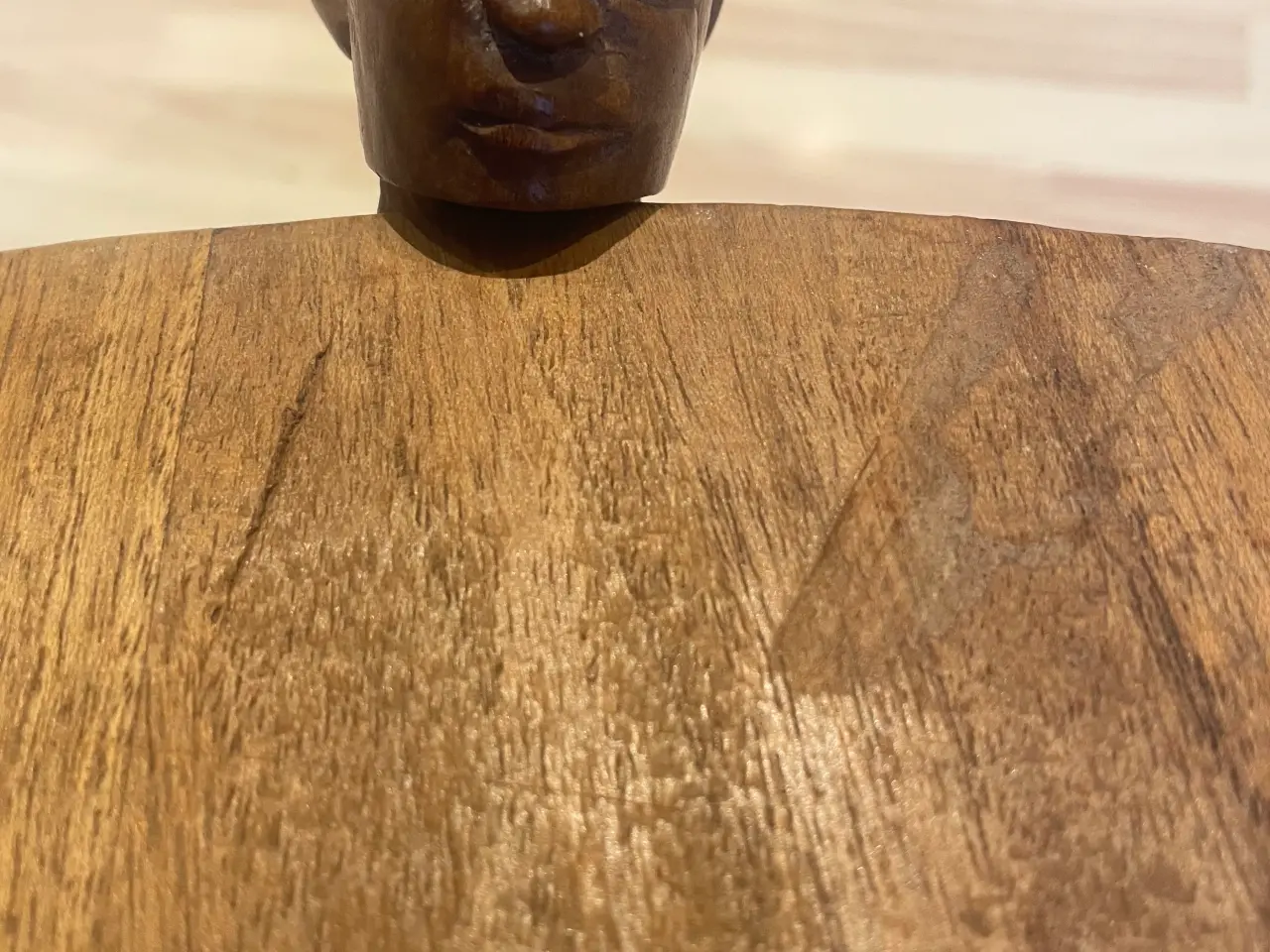 Billede 9 - Africana bord-håndskåret stel med figurer, 19fotos