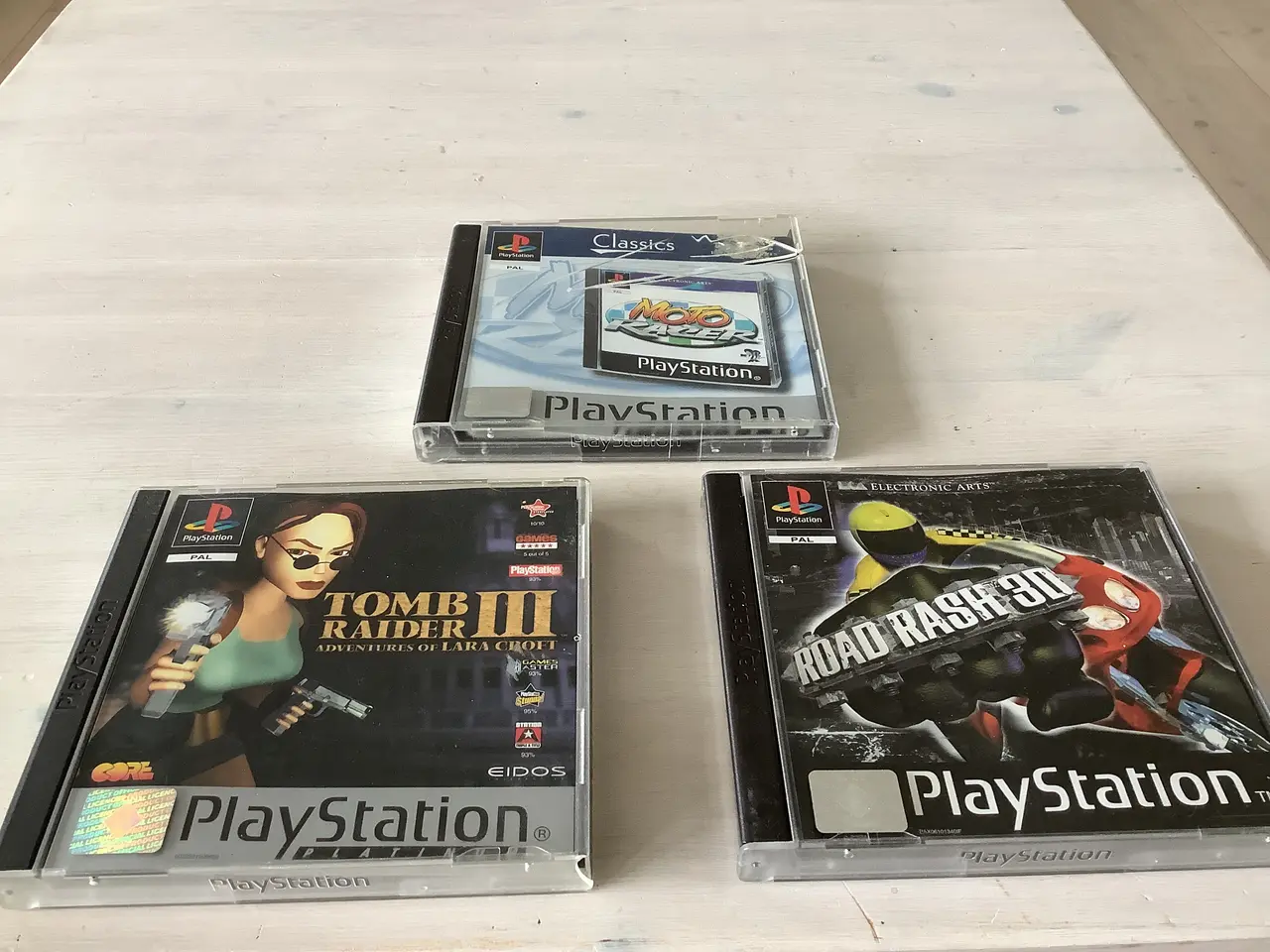 Billede 1 - Playstation 1 spil Tomb Raider 3 og 2 andre