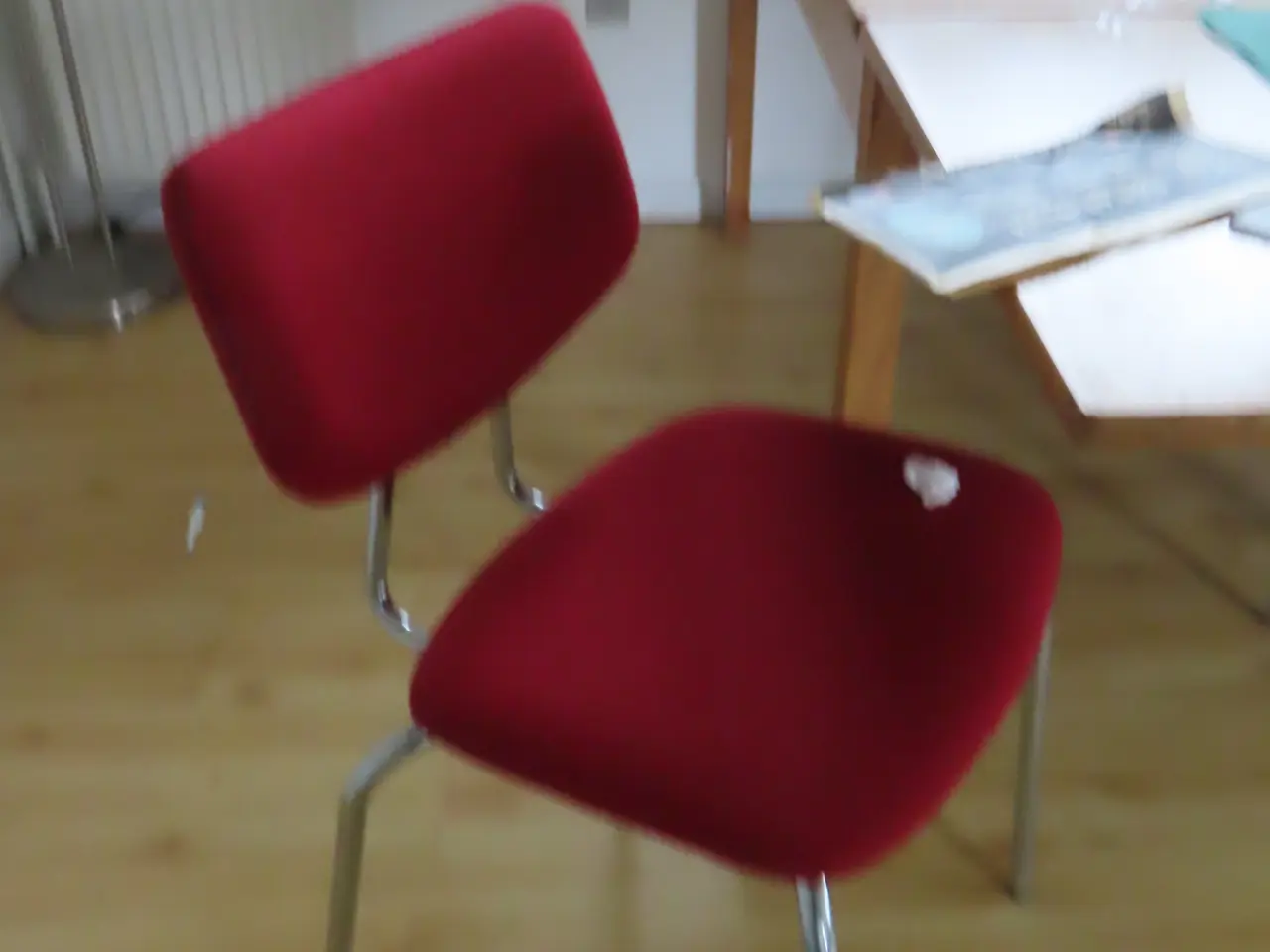 Billede 3 - Spisebord med stole