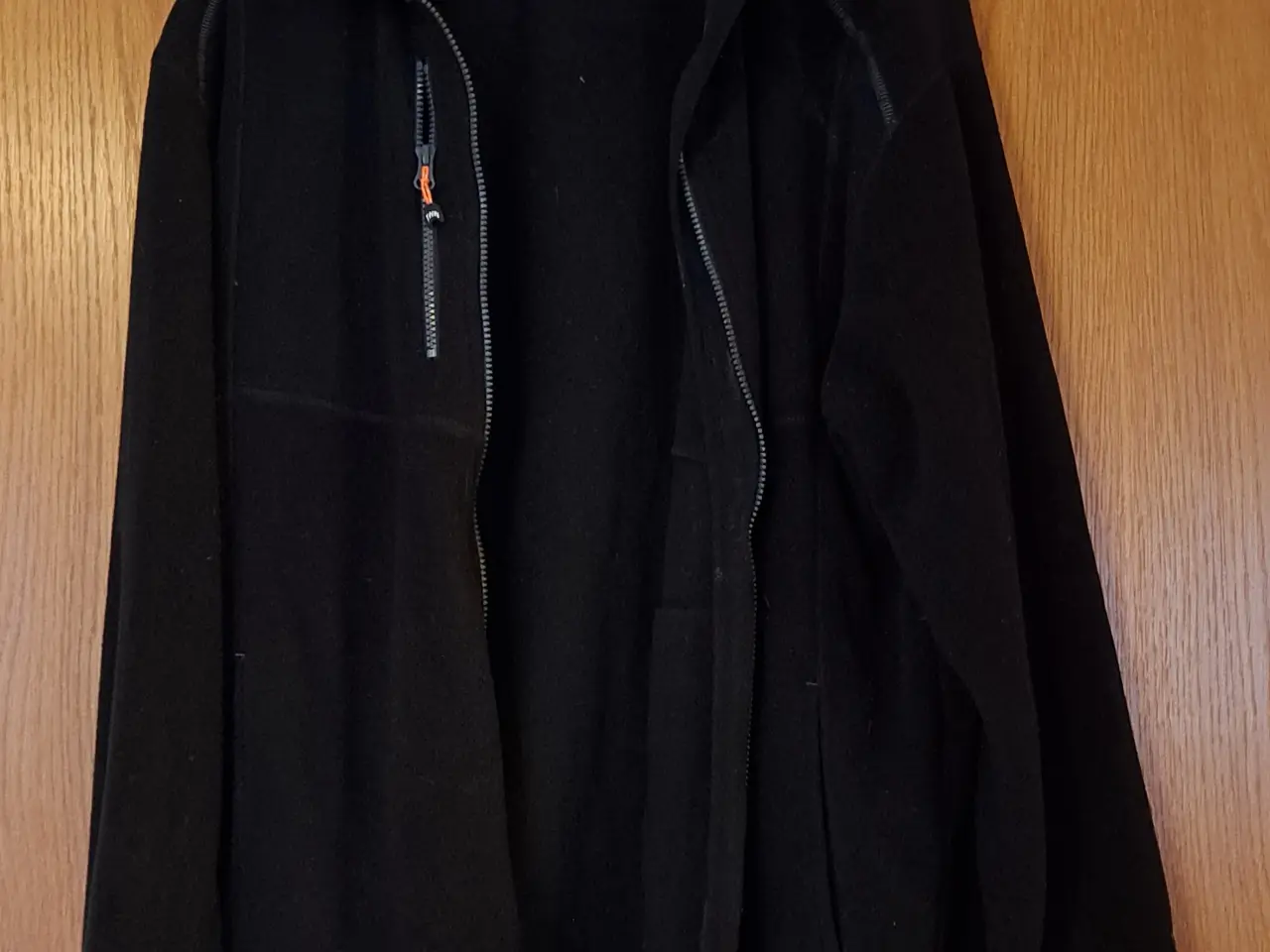 Billede 13 - Fleece trøjer og lette jakker flere slags 8 stk.