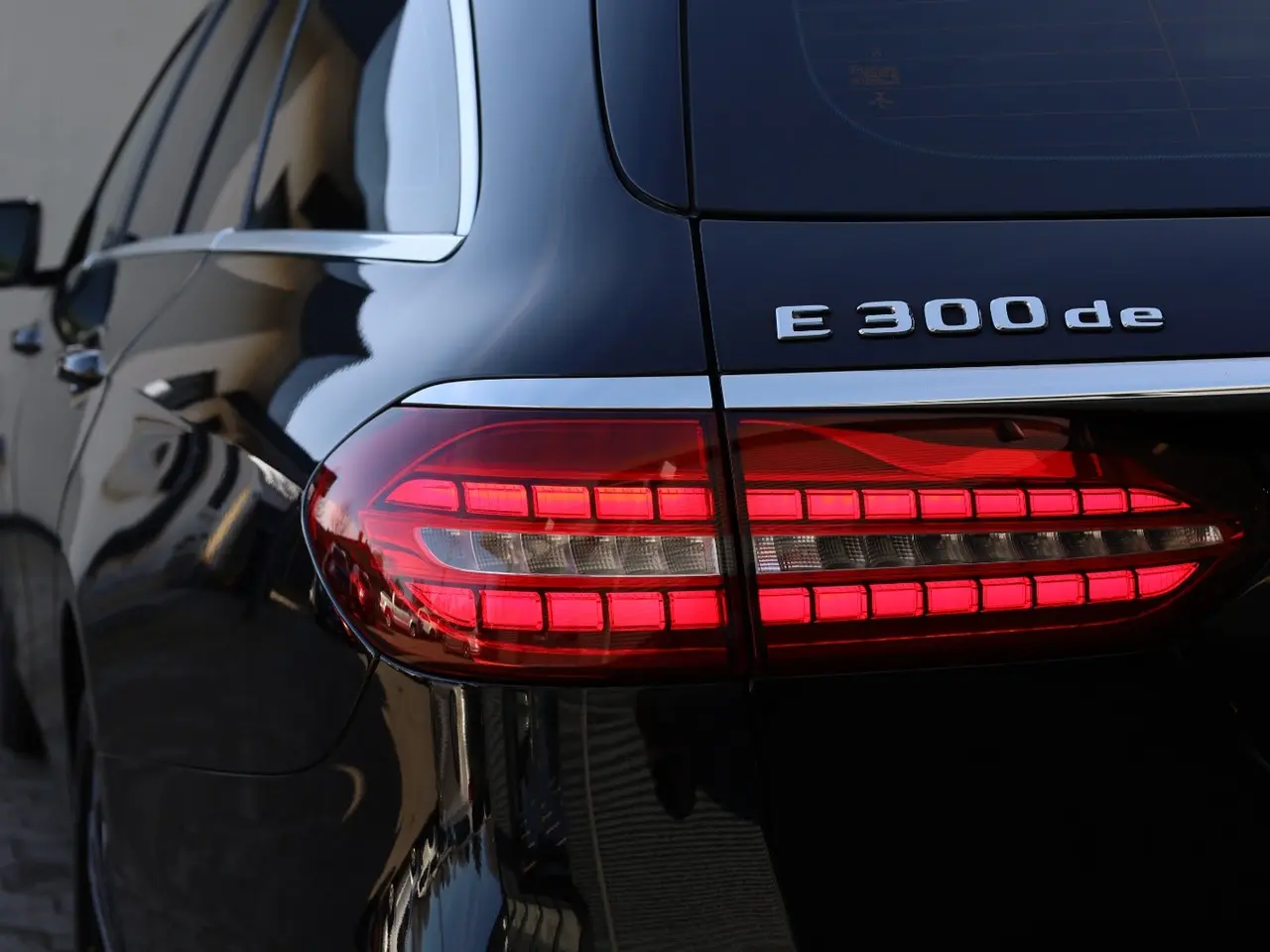 Billede 15 - Mercedes E300 de 2,0 Avantgarde stc. aut. 4Matic