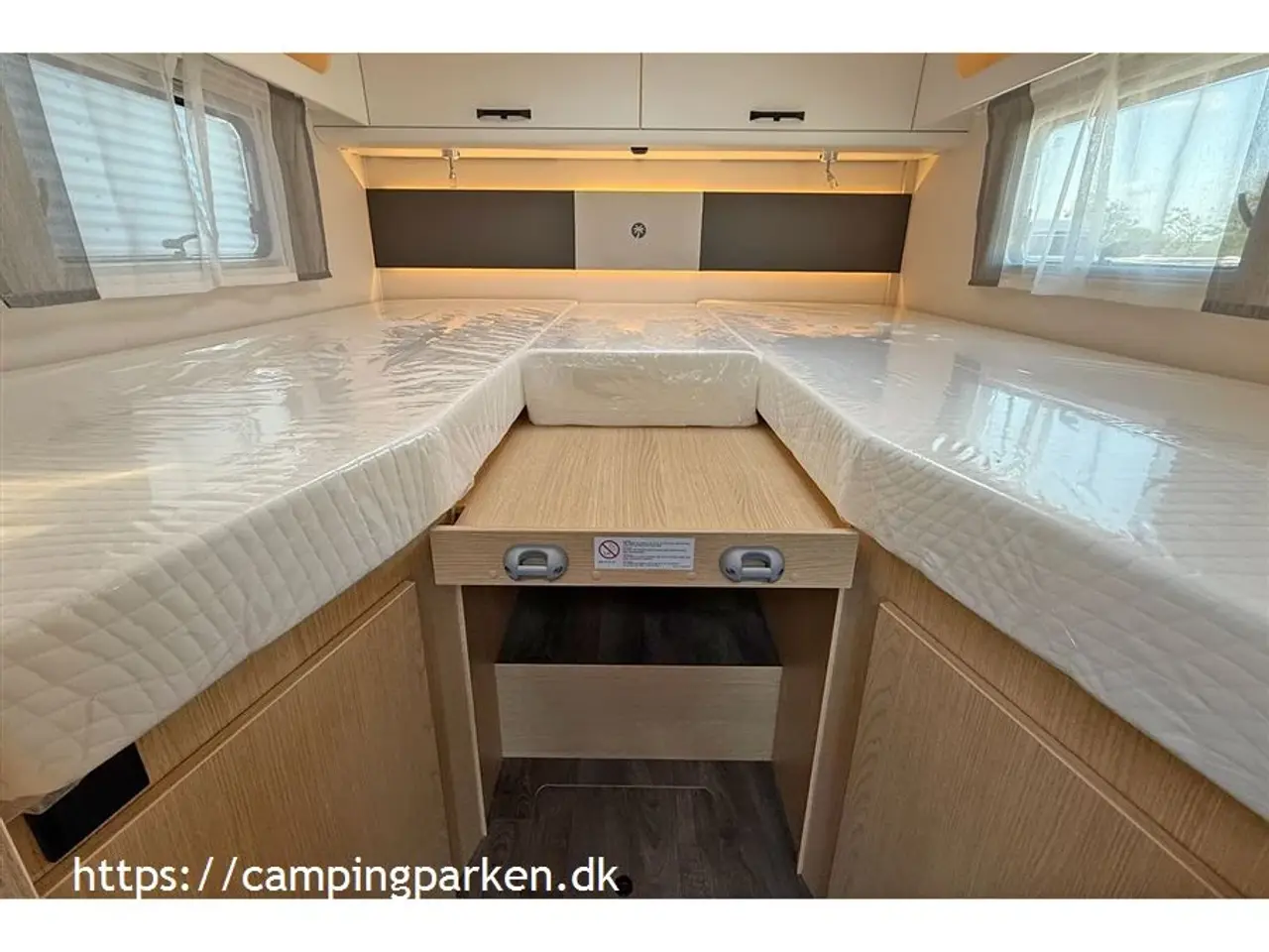 Billede 12 - 2026 - SunLight   Sunlight T 68 C med face-to-face, adaptiv fartpilot, nordic pakke, automatgear