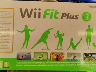 Nintendo Wii fit plus