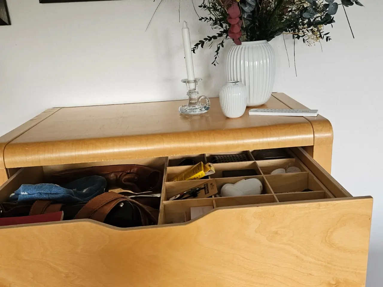 Billede 2 - Kommode med store skuffer