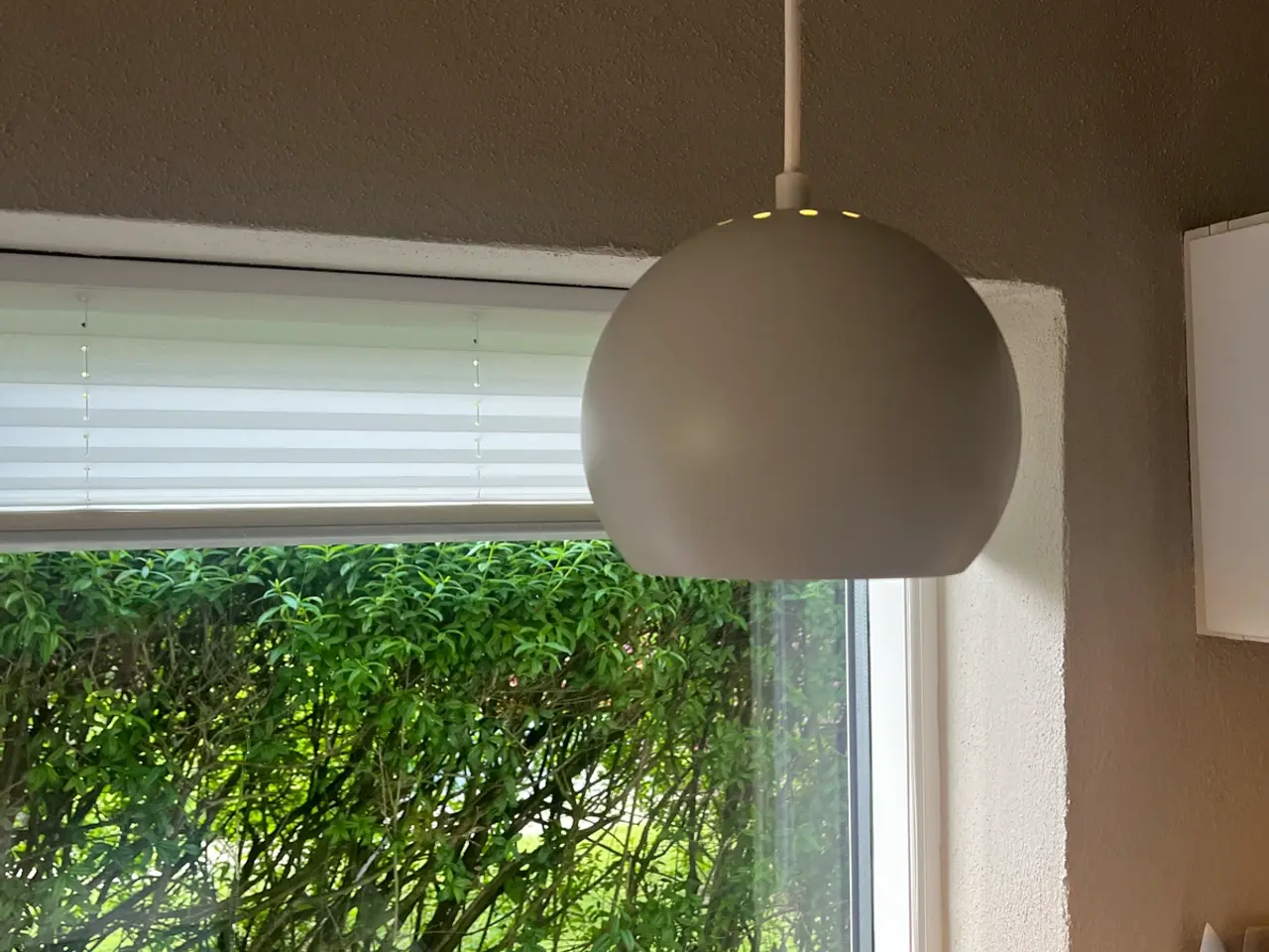 Billede 2 - Ball lamper i greige