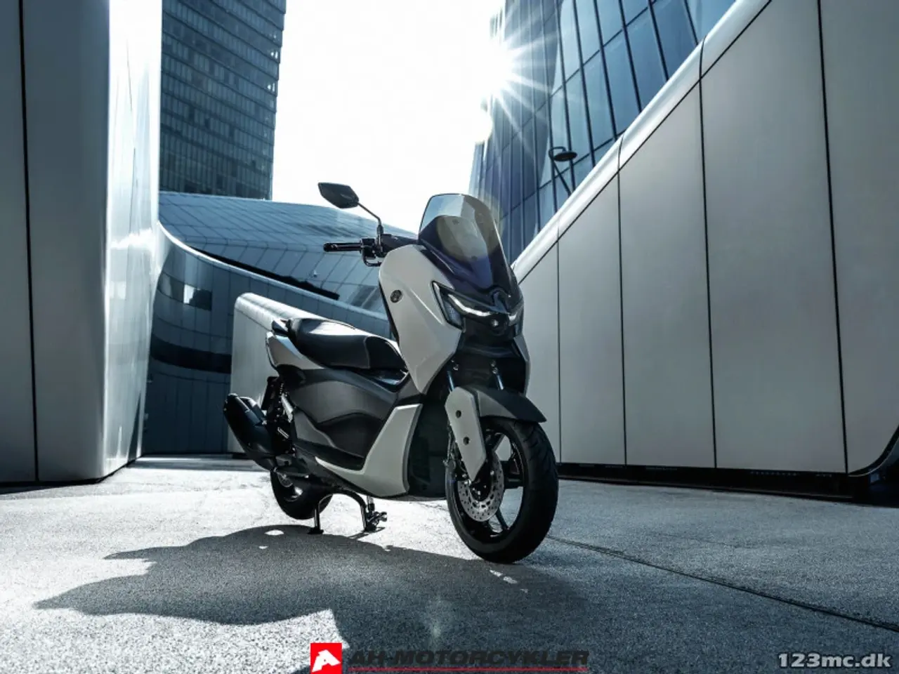 Billede 11 - Yamaha N-Max 125 Tech MAX Crystal Graphite