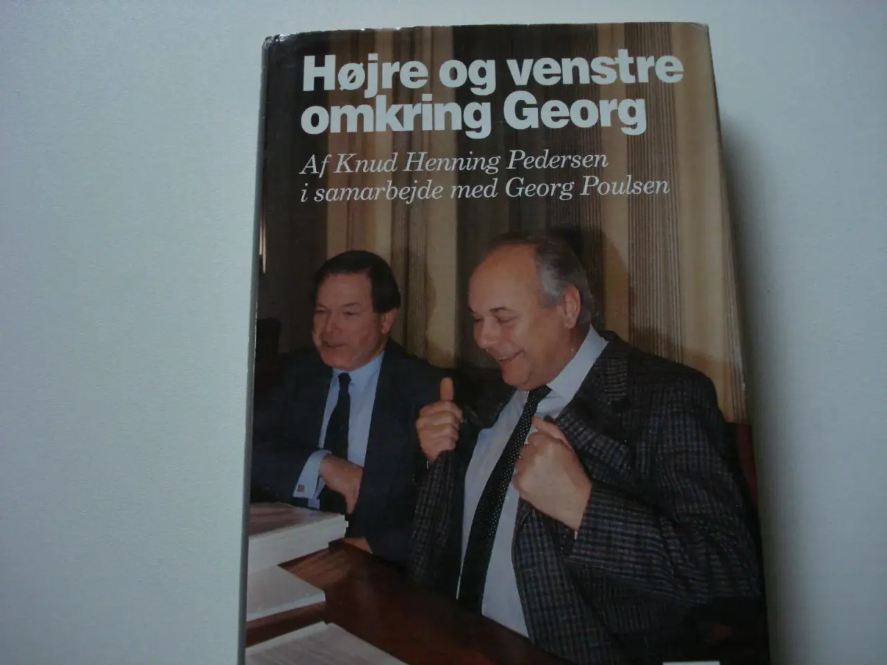 Billede 1 - Højre og venstre omkring Georg