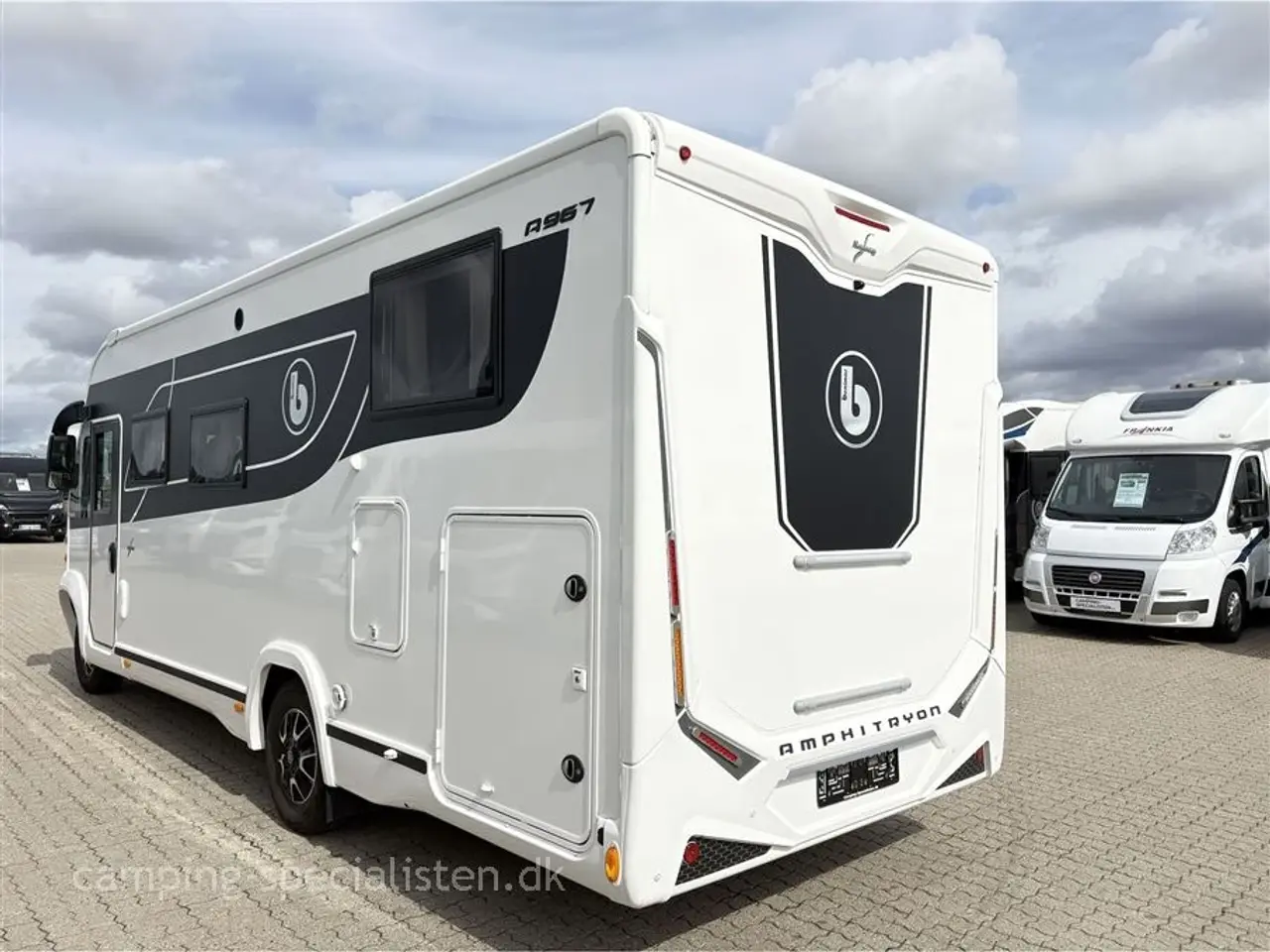 Billede 3 - 2021 - Benimar Amphitryon 967 Northautokapp Benimar Amphitryon 967 Northautokapp Alde 2021 - Se den nu hos Camping-Specialisten.dk