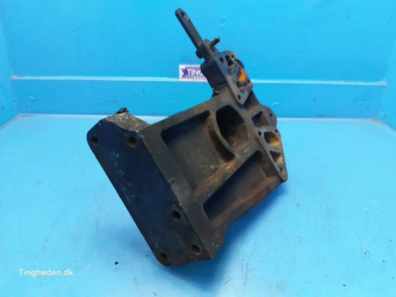 Billede 12 - Iveco F4DFE414Z Beslag Motor 5802200601