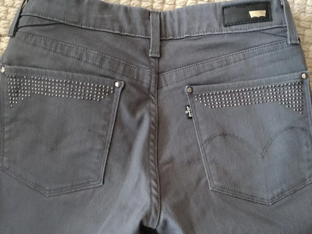 Billede 3 - Levi's jeans, grå, str. S