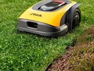 UDSTILLINGSMODEL - STIGA A 750 robotplæneklipper – Perfekt plæne uden kanttråd - 750 m2