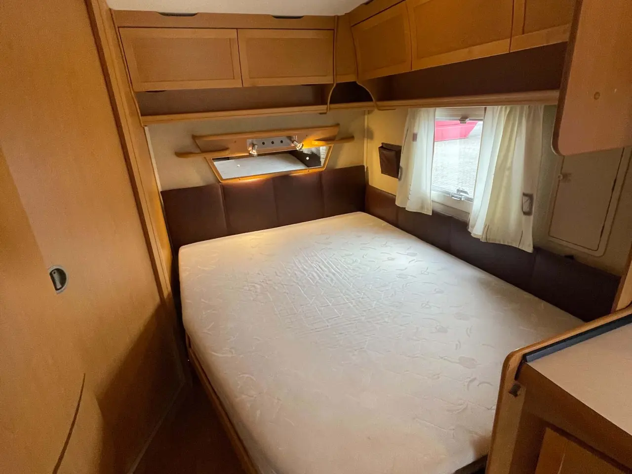 Billede 12 - 2008 - Kabe Royal 560 XL/KS
