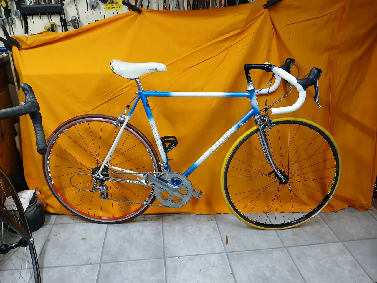 Billede 1 - Cykel. Acacia.