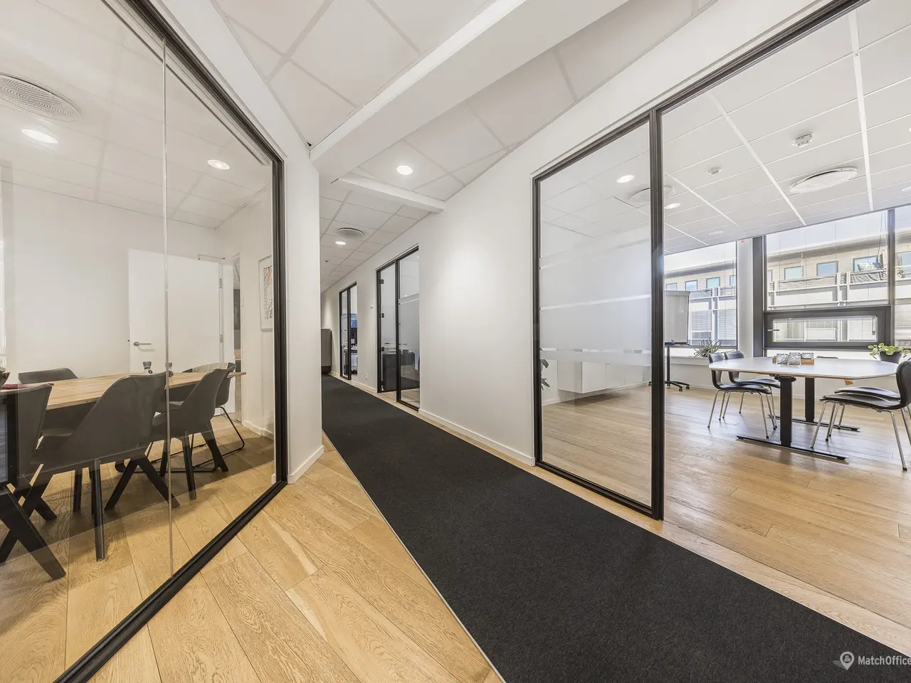 Billede 1 - 262 m² indbydende klinik/kontor ved Lyngby St.