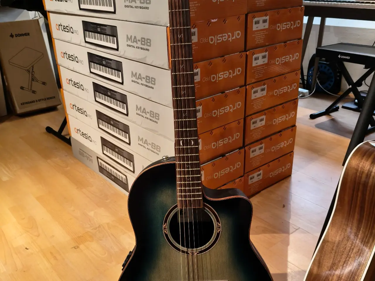 Billede 1 - Santana western guitar model R32 blue burst gloss