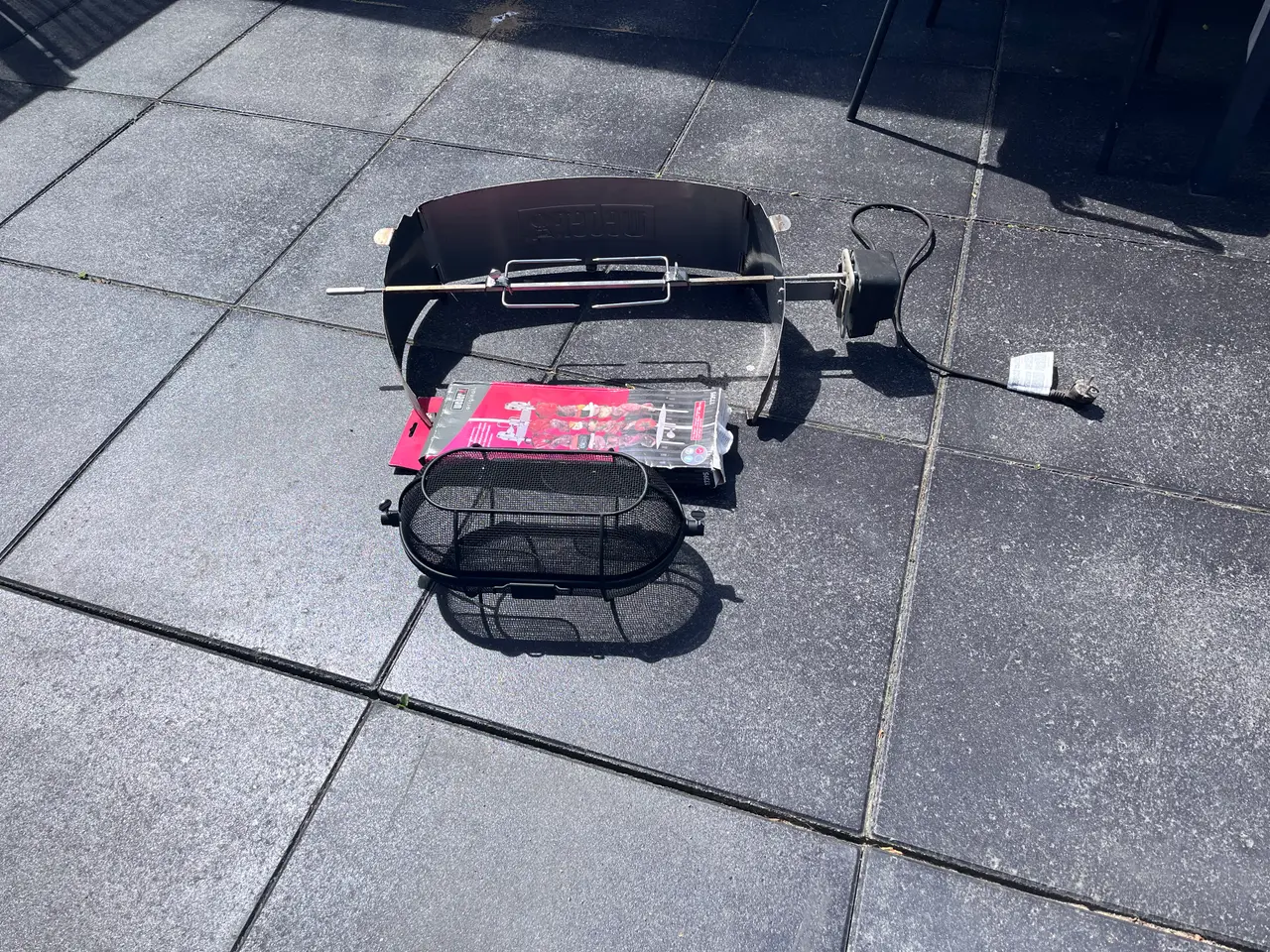 Billede 1 - Weber rotisseri med kurv og spyd sælges