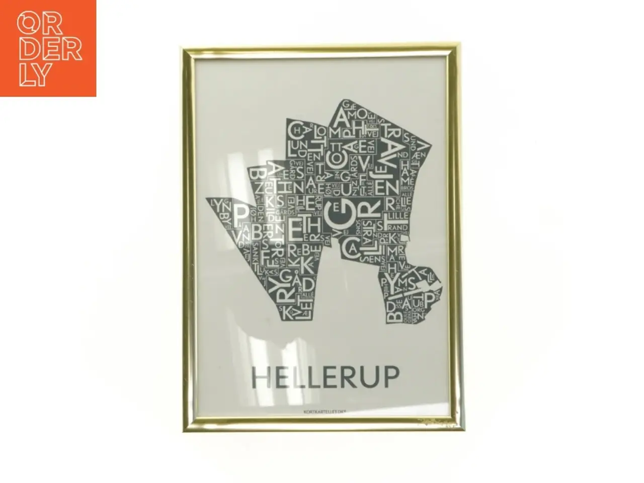 Billede 1 - Indrammet plakat med typografi. HELLERUP (str. 23 x 17 cm)