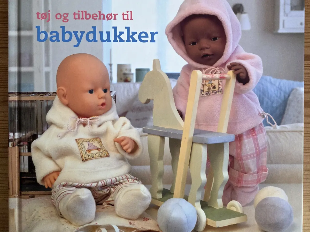 Billede 1 - Bøger om at fremstille dukker og dukketøj